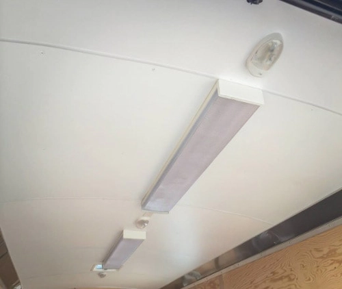4' Fluorescent Lights